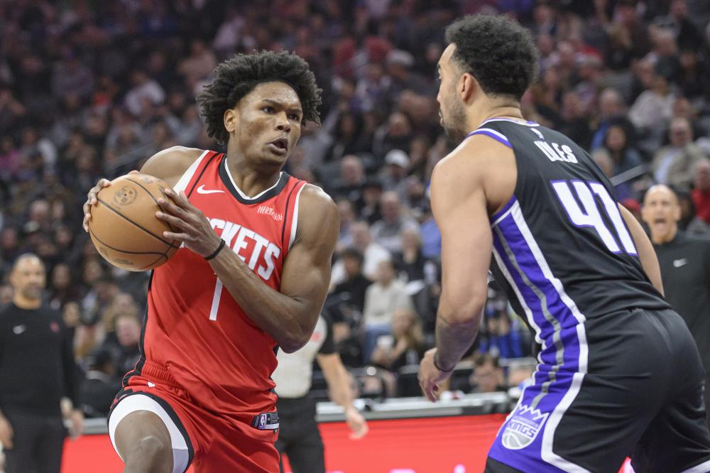 鲁能队通过 鲁能队通过